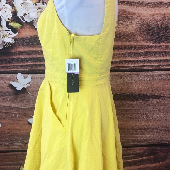 Yellow Woven Dress - Picture 2 of 8